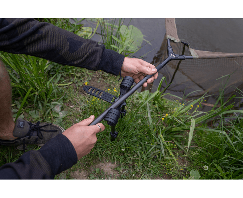 Apoya Sacaderas Avid Carp Lok Down - Tienda Carpfishing