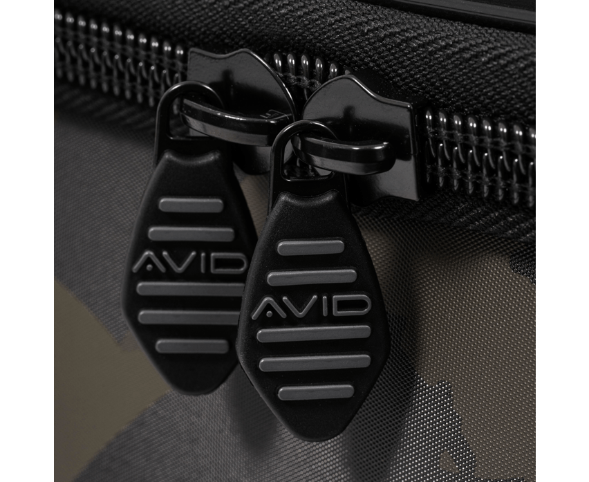 Macuto Avid Carp Stormshield EVA Camo 30 L - Tienda Carpfishing