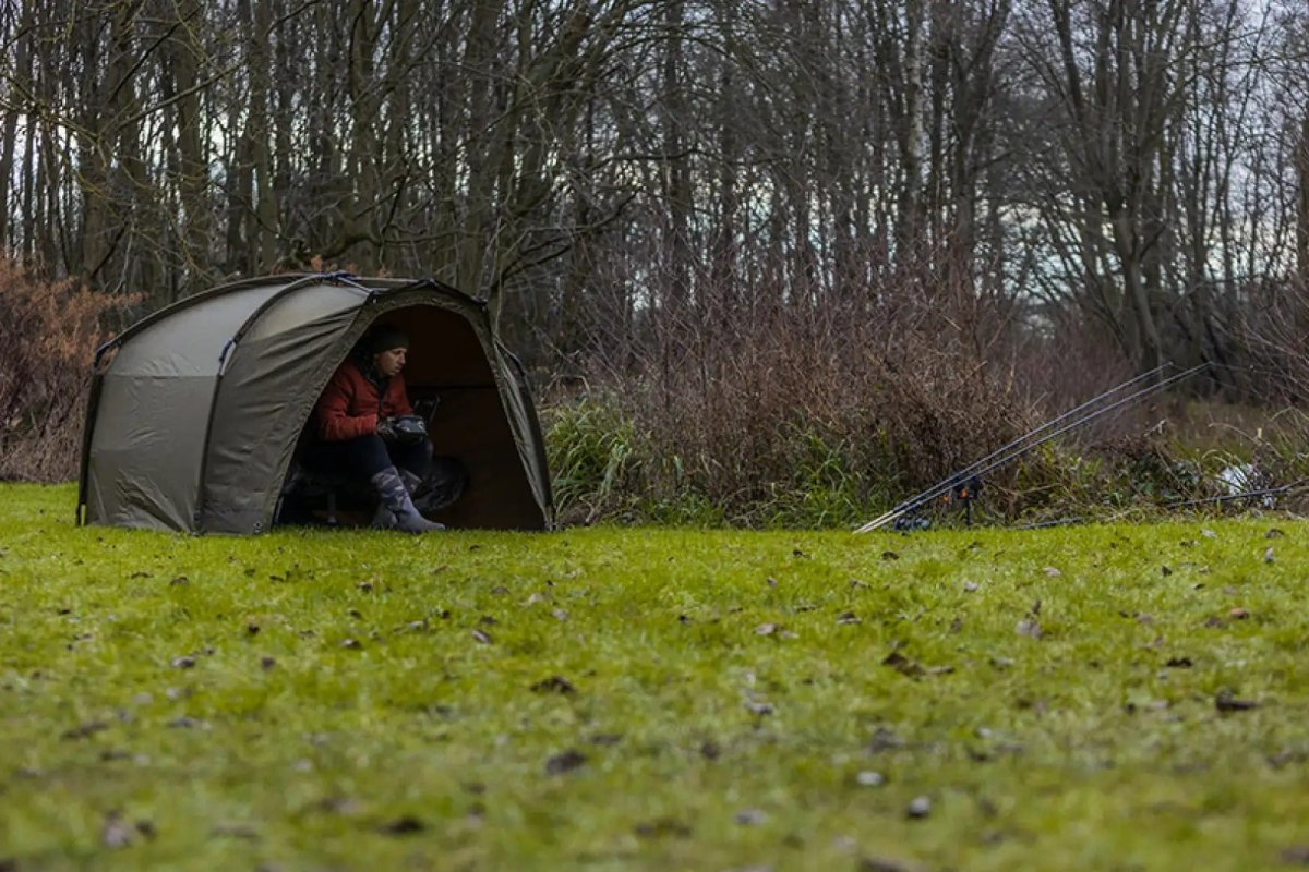 Refugio Fox Frontier Lite - Tienda Carpfishing