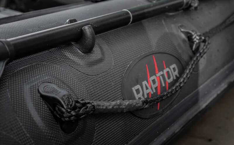 Barca Raptor 200 X - Treme Dark con suelo de aluminio - Tienda Carpfishing