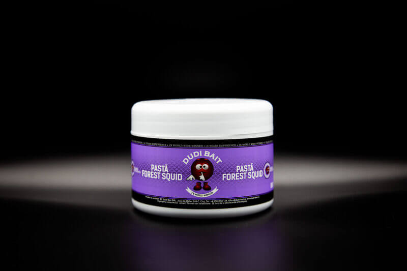 Pasta Dudi Bait Forest Squid 500 g - Tienda Carpfishing