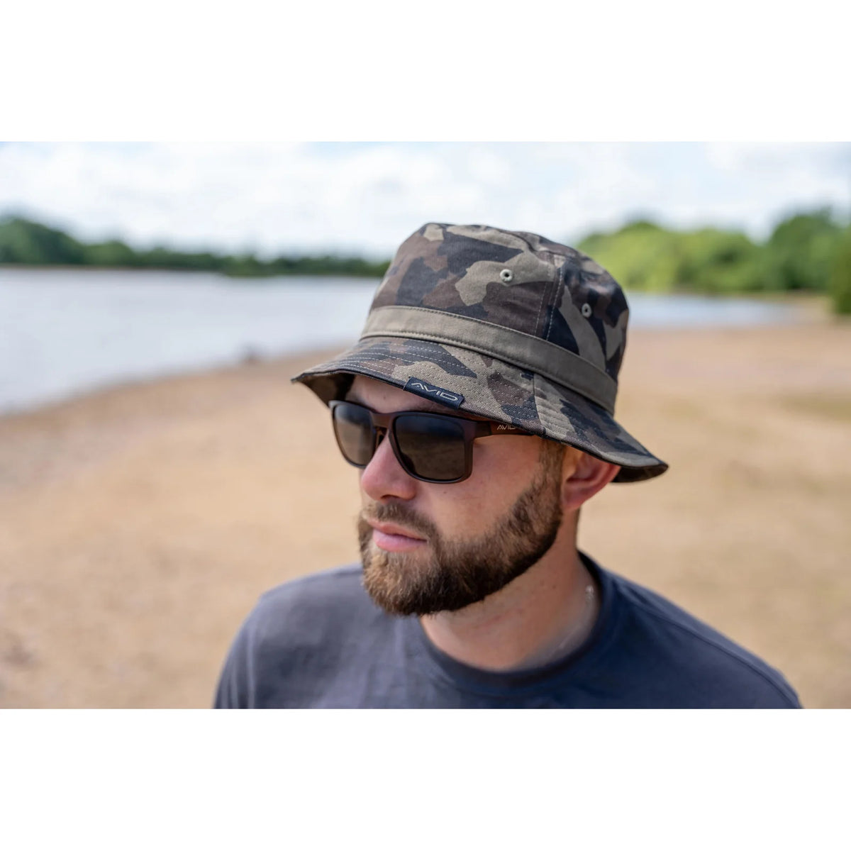 Gorra Avid Carp Distortion Dark Camo Bucket Hat