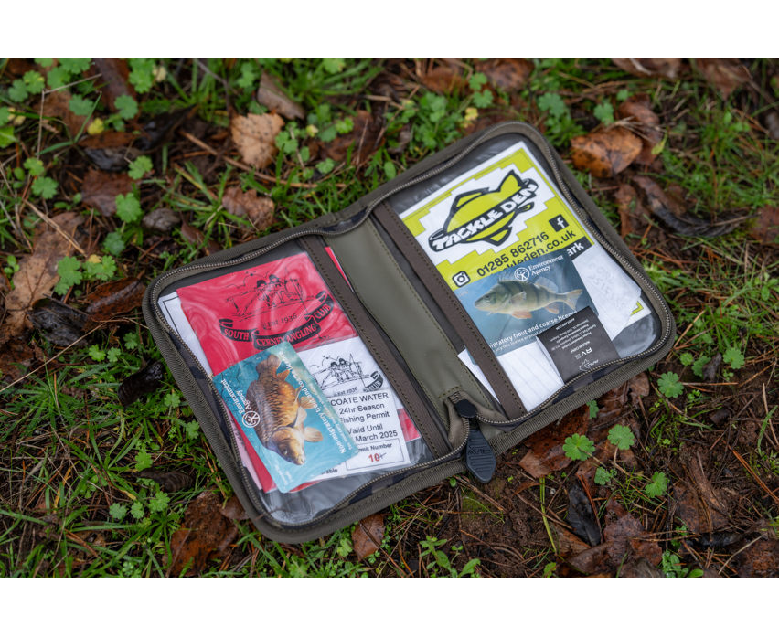 Portfel licencyjny Avid Carp RVS