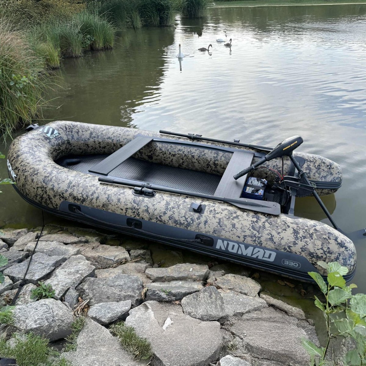 Barca Sonik Nomad 250 - Tienda Carpfishing