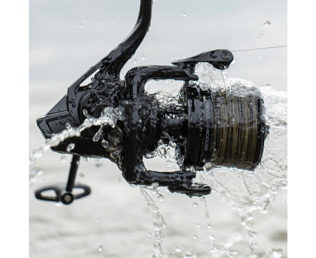 Carrete Avid Carp Revolve 8000FD - Tienda Carpfishing