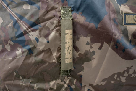 Funda para Bed Chair Nash Subterfuge Impermeable - Tienda Carpfishing