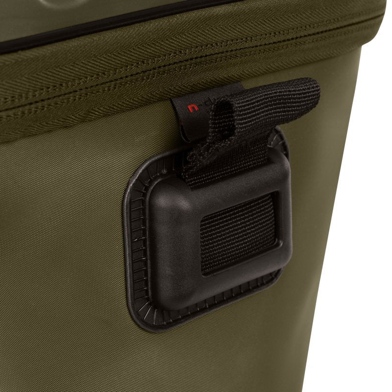 Macuto Trakker Downpour T1 S Verde - Tienda Carpfishing