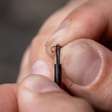 Ring Swivel Bag Stem Avid Carp Outline FleckTone S - Tienda Carpfishing