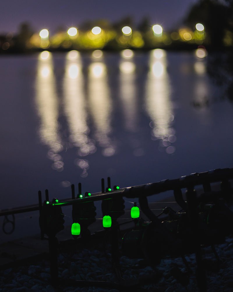 Napinacz szpulki Fox Black Label Dumpy Aureola - Tienda Carpfishing