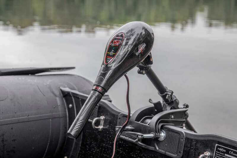 Barca Raptor 200 X - Treme Dark Airdeck - Tienda Carpfishing